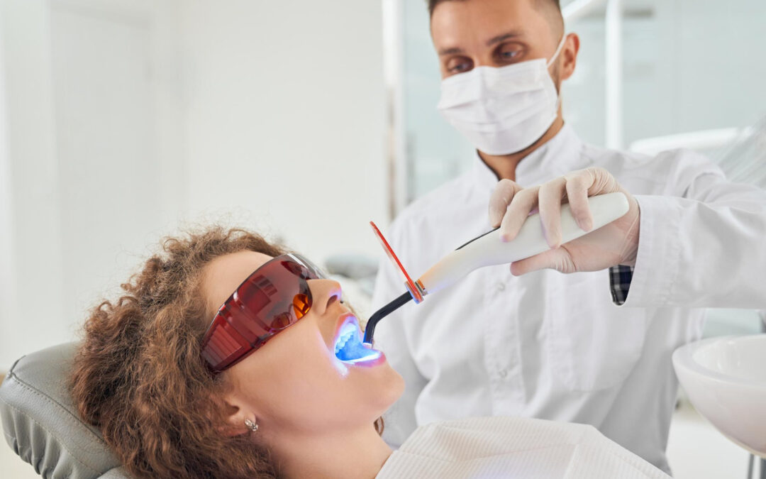 Come il laser riesce a migliorare le sedute dal dentista?