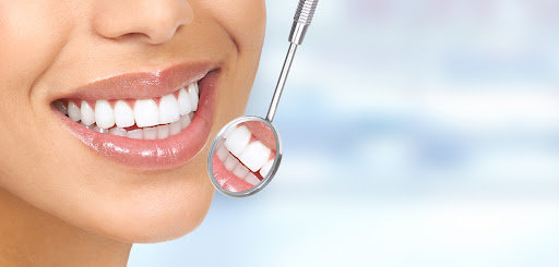 Salvare i denti che cadono è possibile?